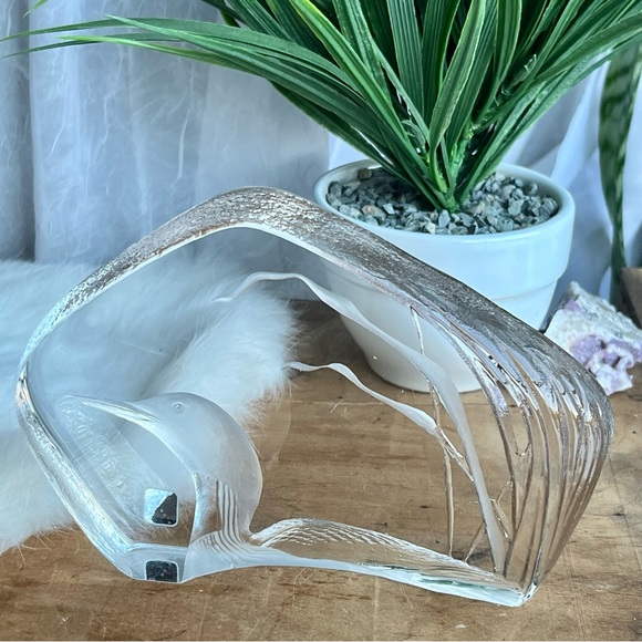 Signed Mats Jonasson Sweden Full Lead Crystal Large Loon Paperweight 0013 - Picture 5 of 6